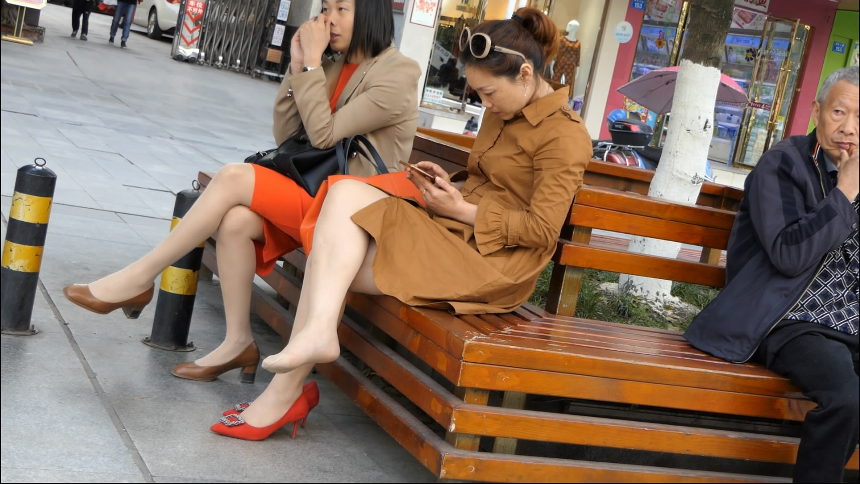 streetsnapnylon[00 02 14][20181208 232954 0]